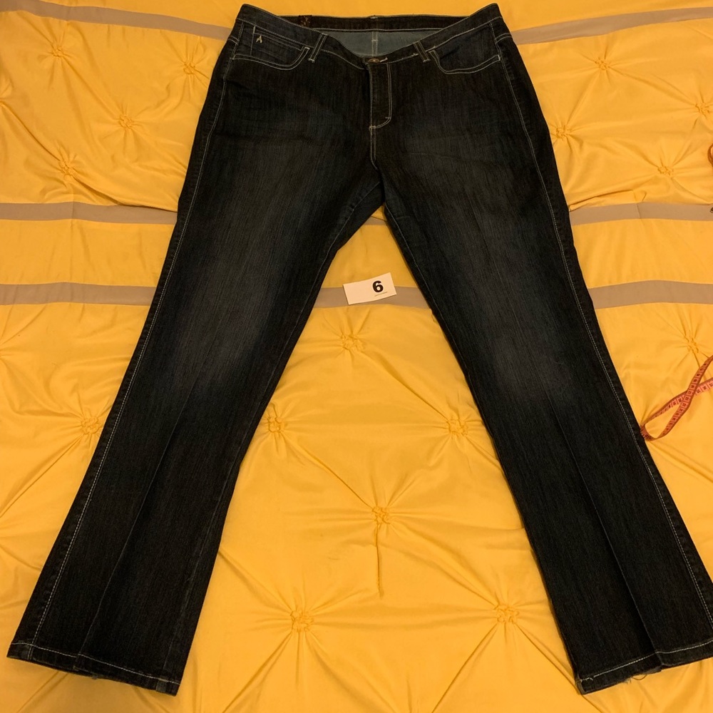 Aura Women's Dark Wash Bootcut Jeans - dark blue